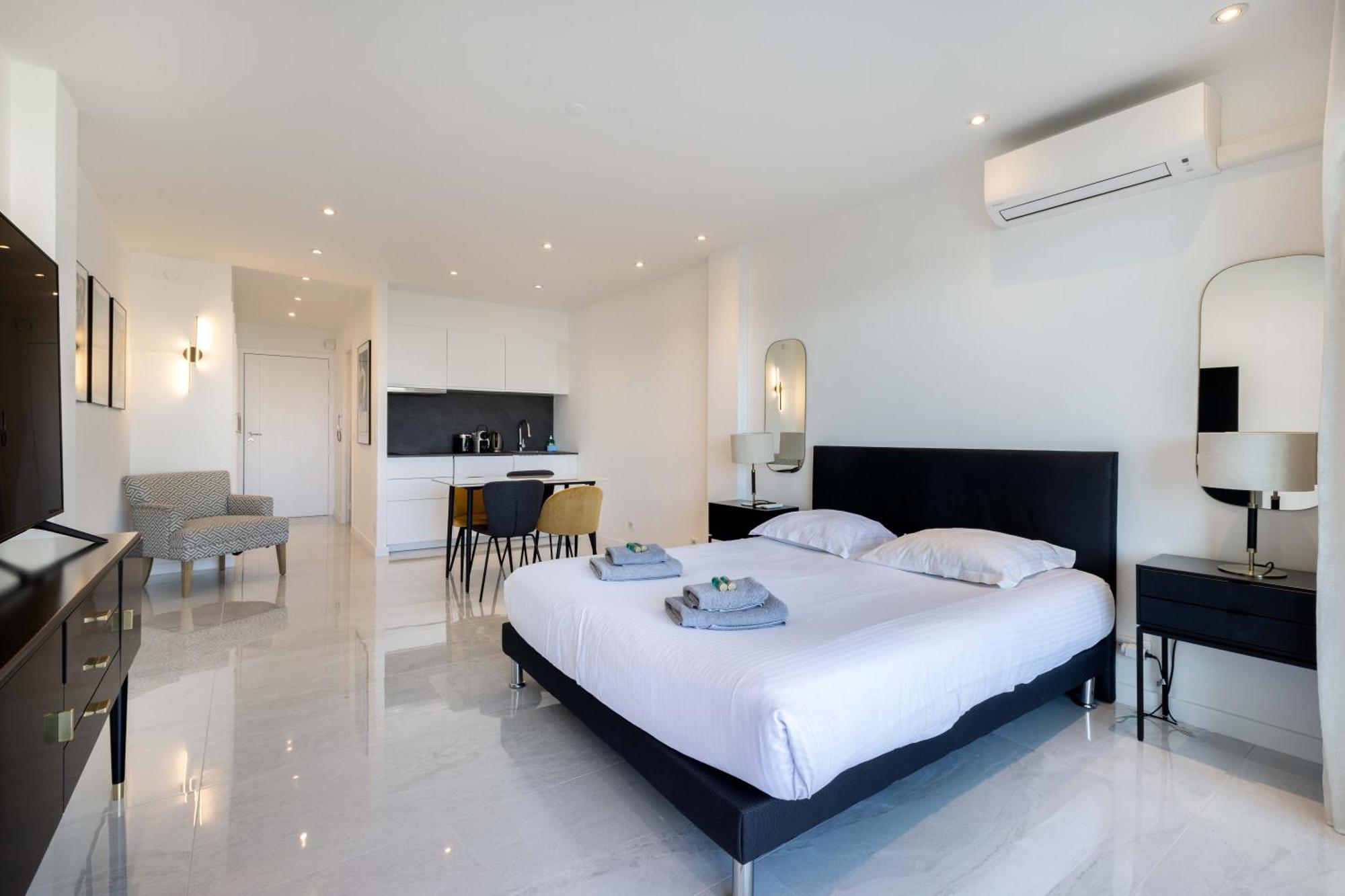 Agence Des Residences - Appartements Prives Du 45 Croisette- Prestige Cannes Buitenkant foto