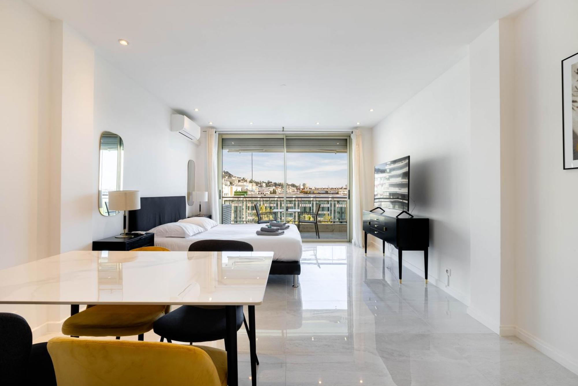 Agence Des Residences - Appartements Prives Du 45 Croisette- Prestige Cannes Buitenkant foto